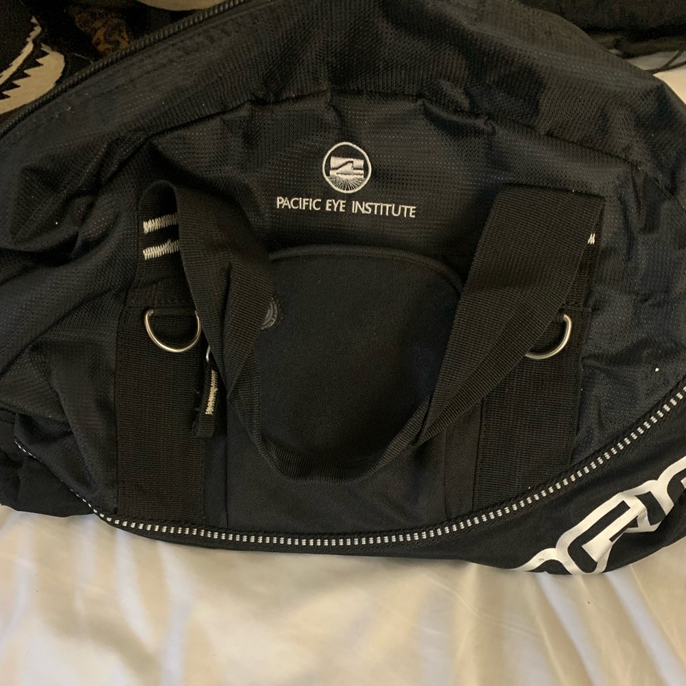 Duffel bag/ gym bag